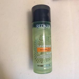 Redken Cuvaceous Full Swirl